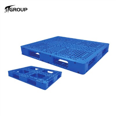 Smám saman umbætur og hröð þróun á plastbretti útpressunarmótunartækni